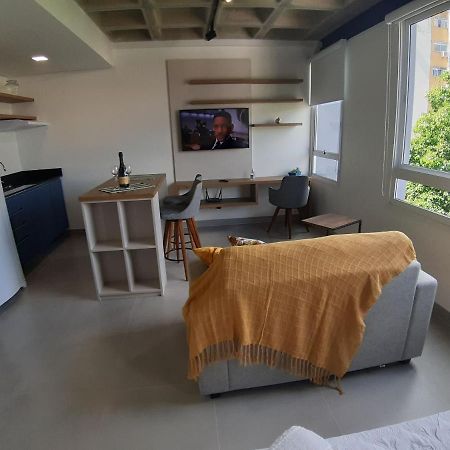 Studio Contemporaneo Em Predio Novo Порту-Алегри Экстерьер фото